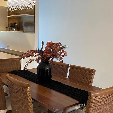 Διαμέρισμα Deluxe Naehe Festspielhaus Mit Tiefgaragenstellplatz