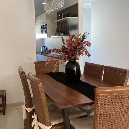 Deluxe Naehe Festspielhaus Mit Tiefgaragenstellplatz アパート *