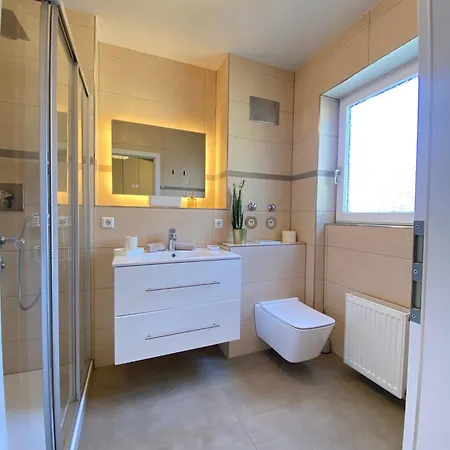 Deluxe Naehe Festspielhaus Mit Tiefgaragenstellplatz *